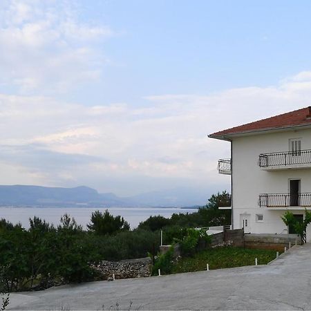 Apartments By The Sea Slatine, Ciovo - 15504 Екстер'єр фото